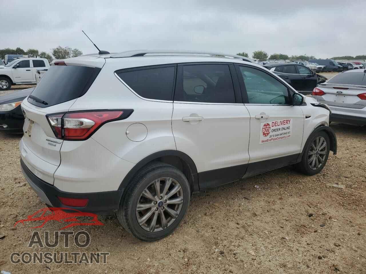 FORD ESCAPE 2017 - 1FMCU0JD2HUE94526