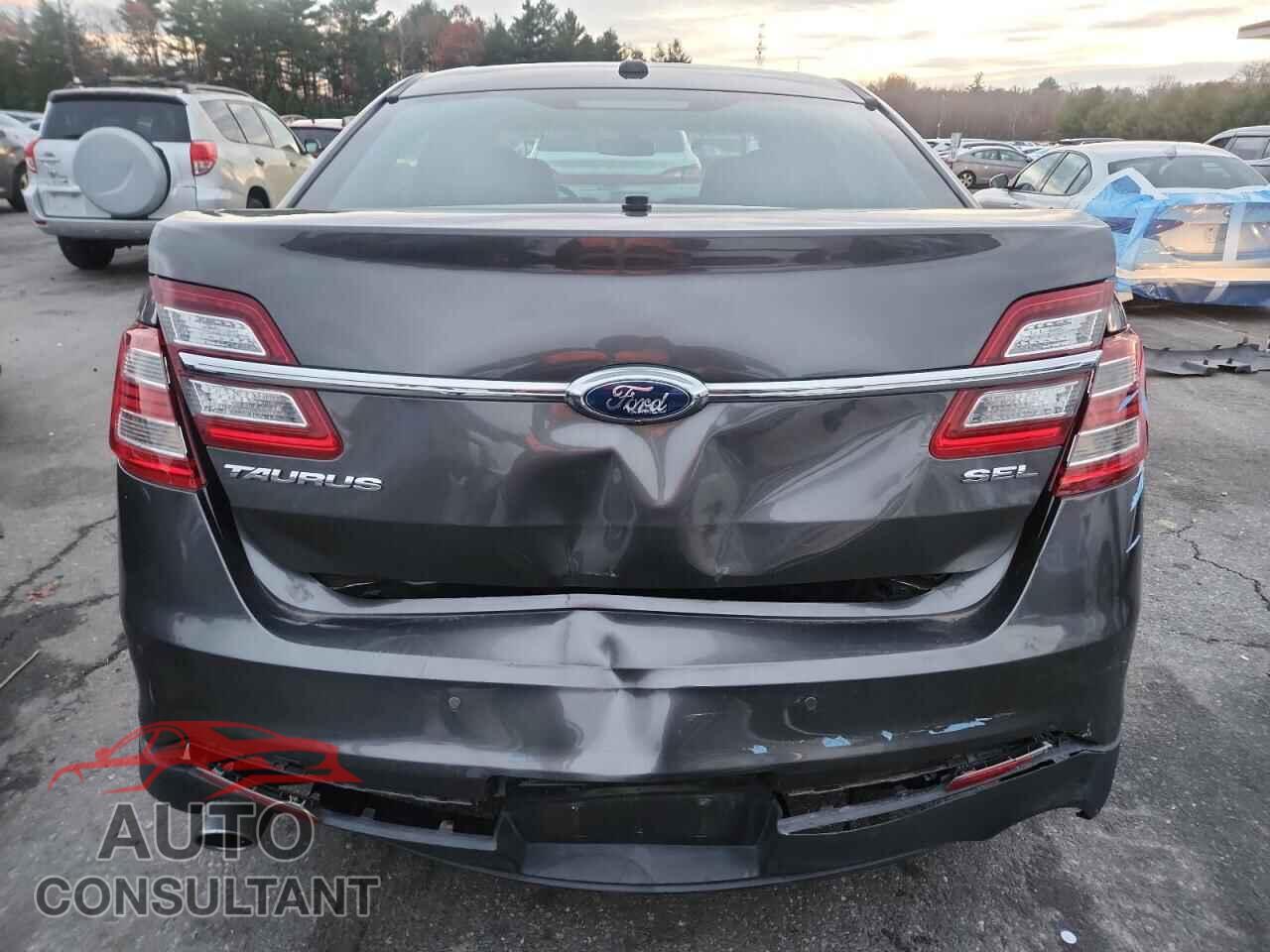 FORD TAURUS 2015 - 1FAHP2E86FG150211