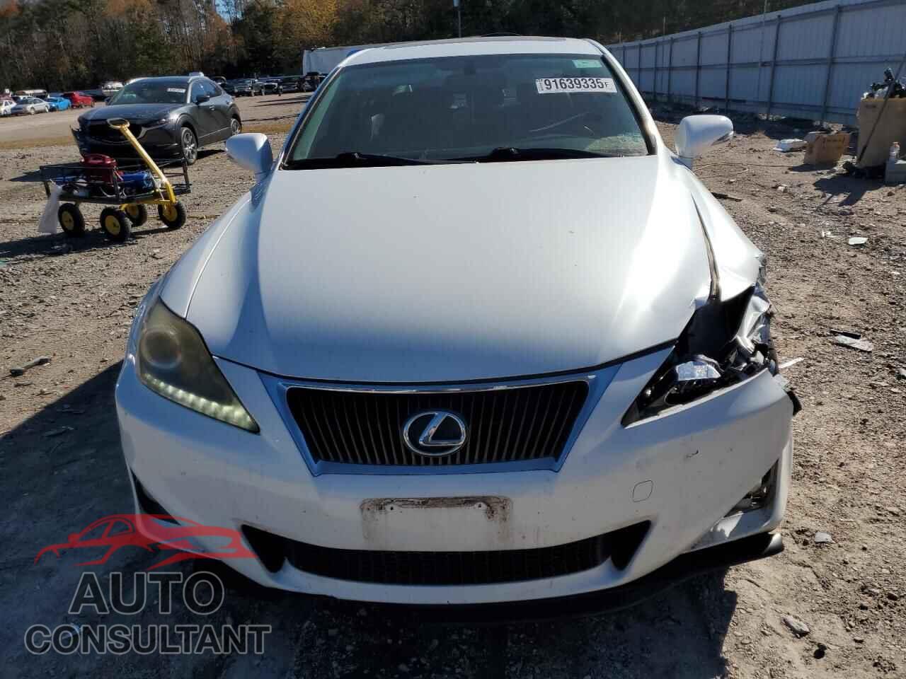 LEXUS IS 2012 - JTHBF5C20C5166476