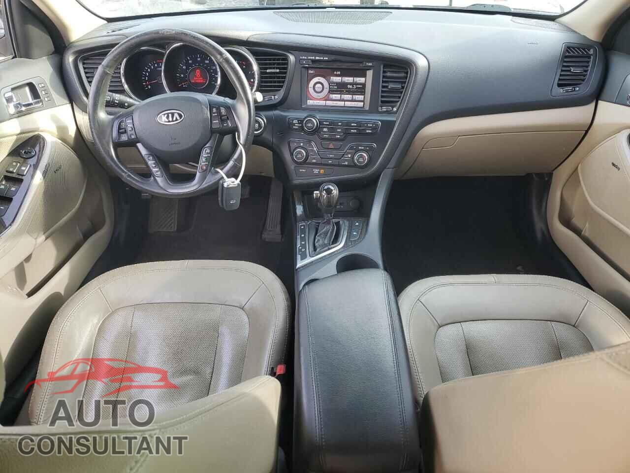 KIA OPTIMA 2011 - KNAGN4A76B5094388