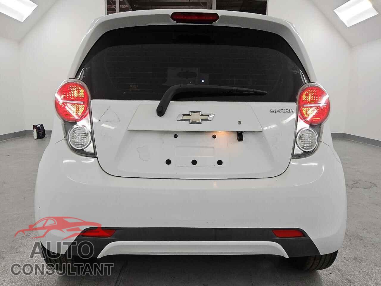 CHEVROLET SPARK 2014 - KL8CD6S97EC552092