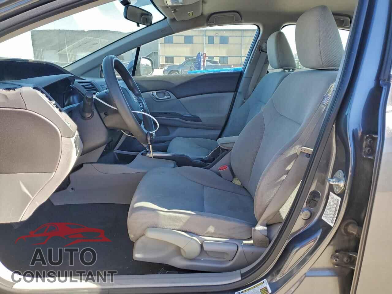HONDA CIVIC 2012 - 2HGFB2F65CH556933