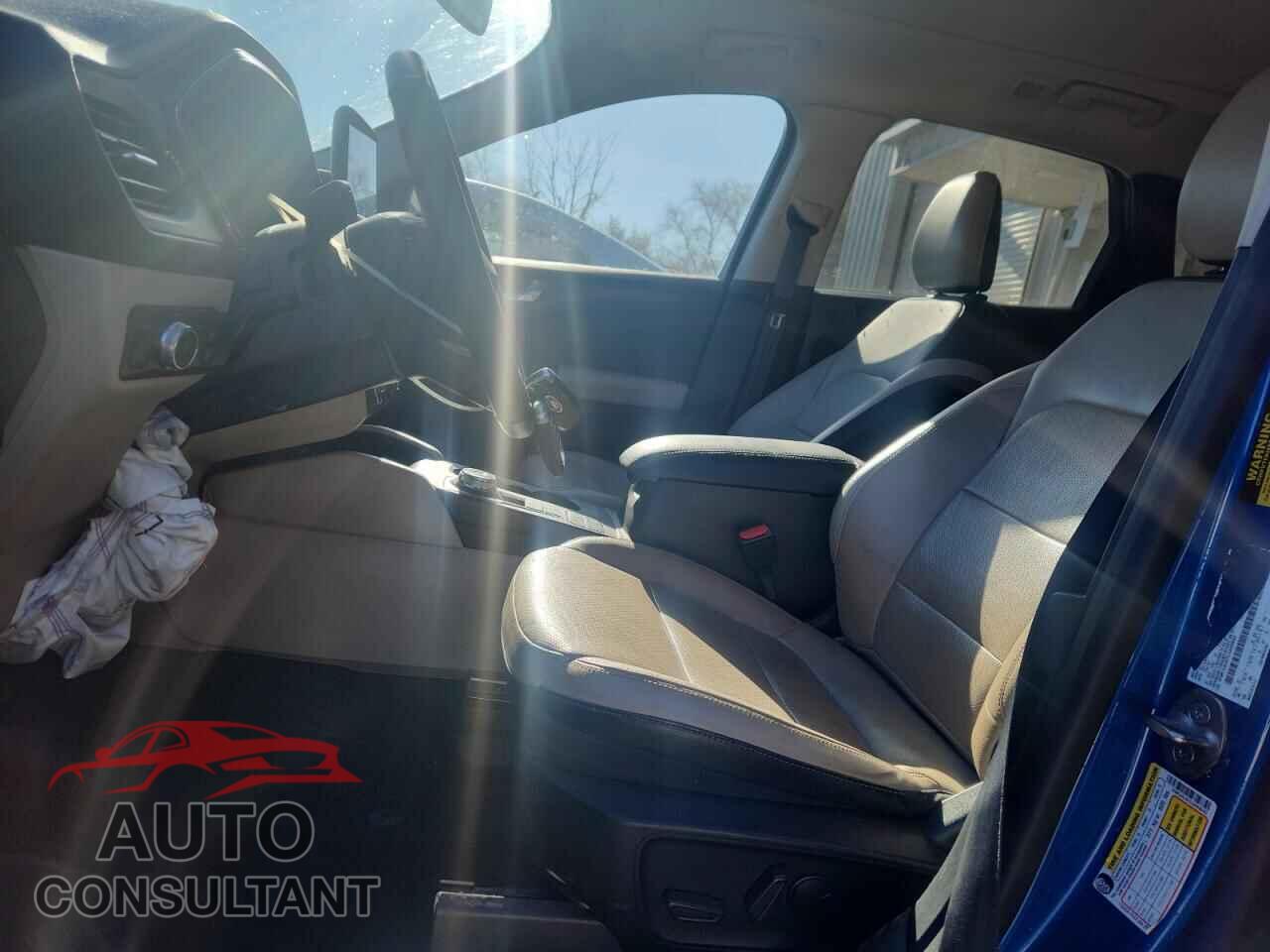 FORD ESCAPE 2020 - 1FMCU9J97LUA00640