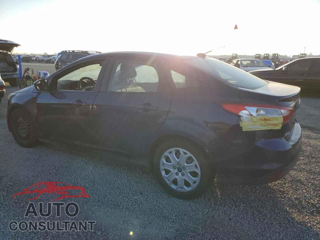 FORD FOCUS 2012 - 1FAHP3F26CL106843