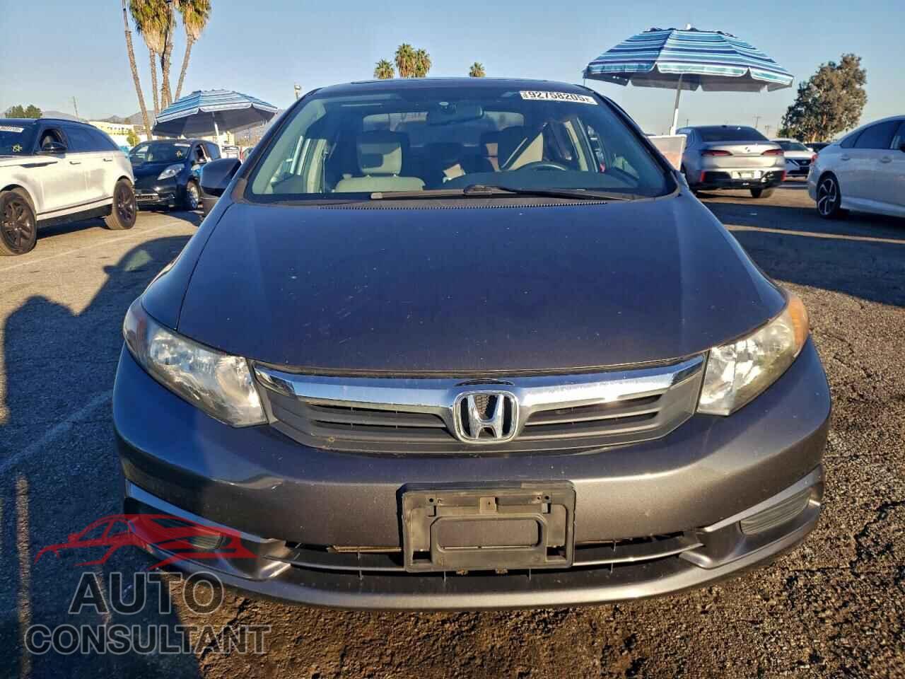 HONDA CIVIC 2012 - 2HGFB2F86CH301256