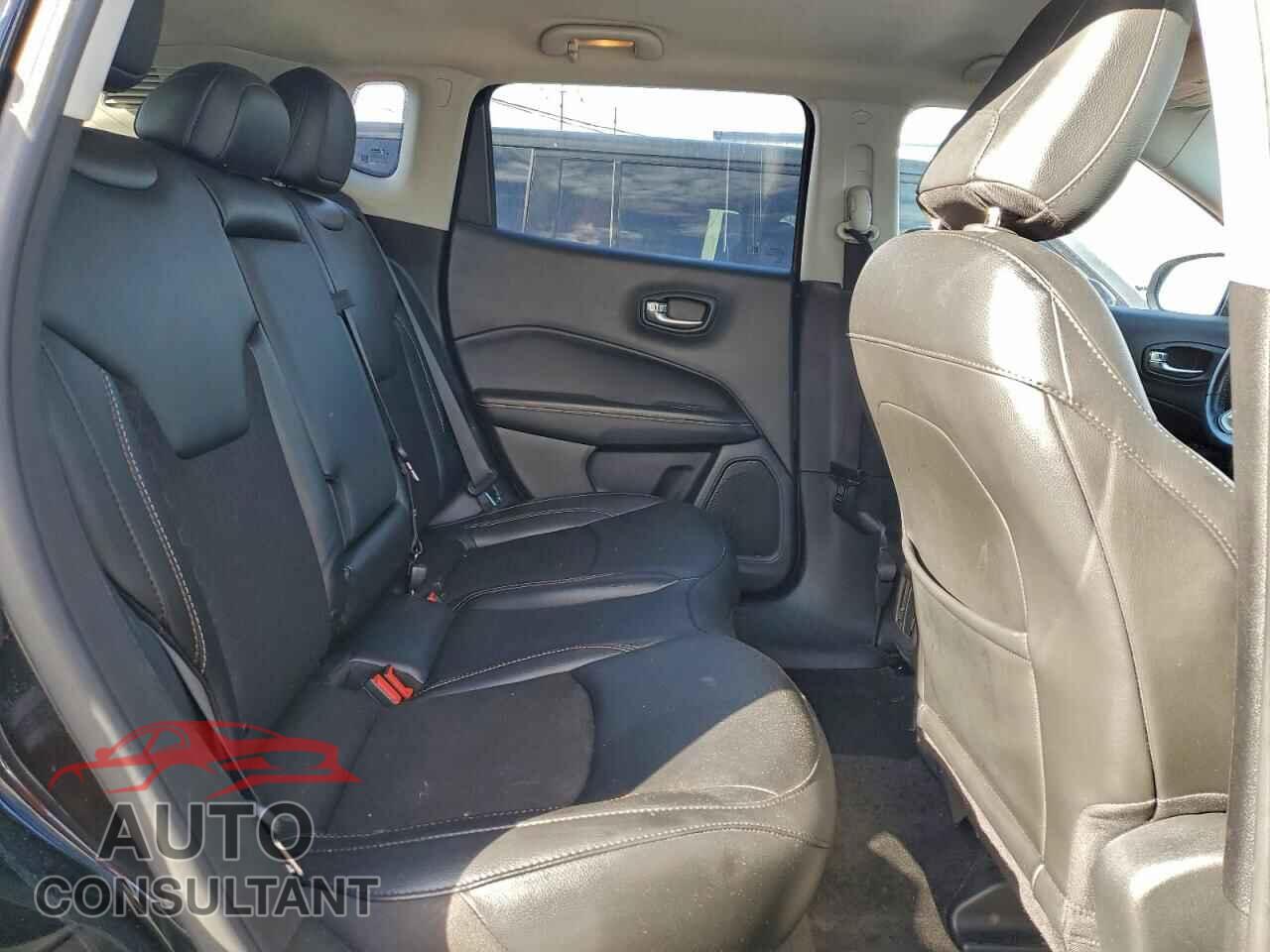 JEEP COMPASS 2020 - 3C4NJCBB5LT247203