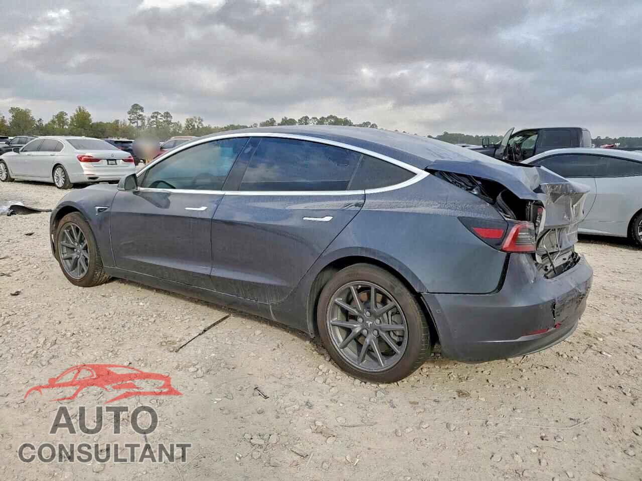 TESLA MODEL 3 2020 - 5YJ3E1EB3LF790320
