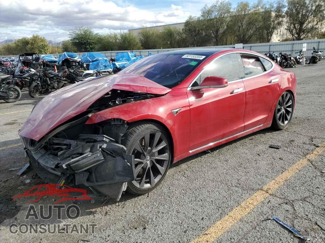 TESLA MODEL S 2019 - 5YJSA1E27KF330132