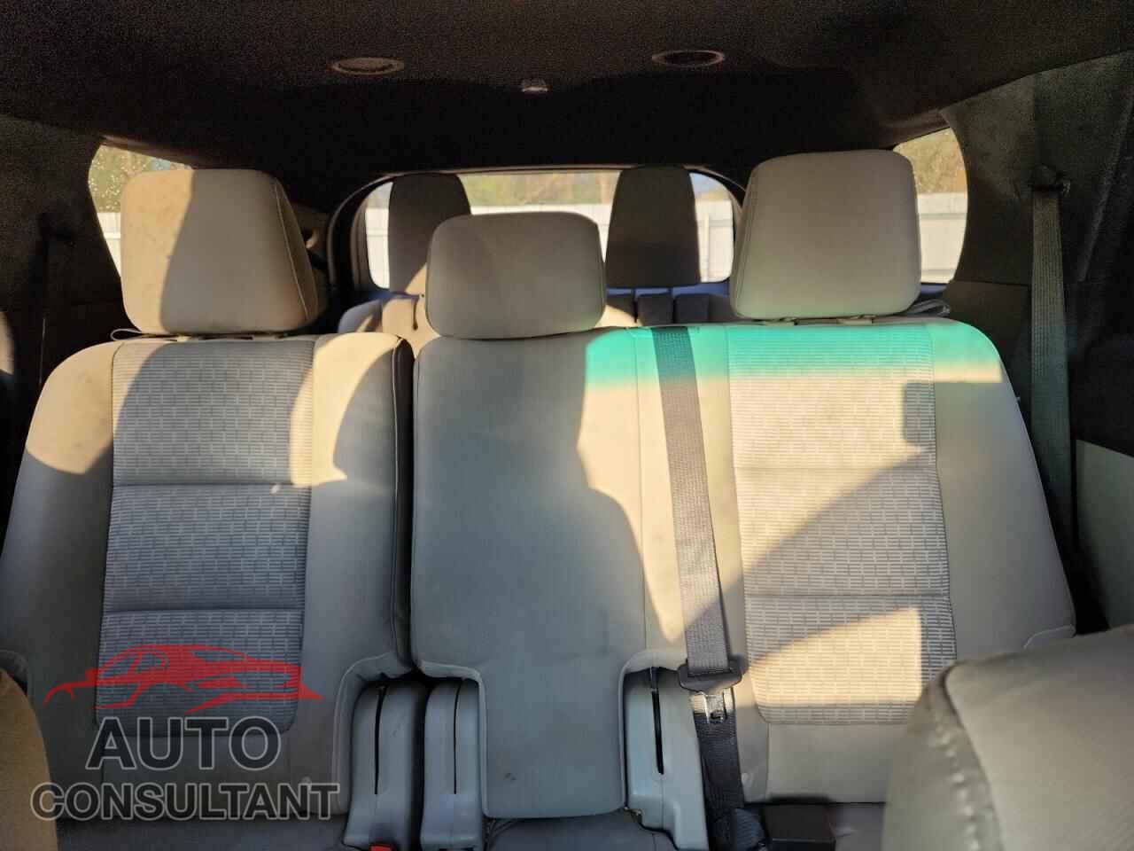 FORD EXPLORER 2011 - 1FMHK8D88BGA04220