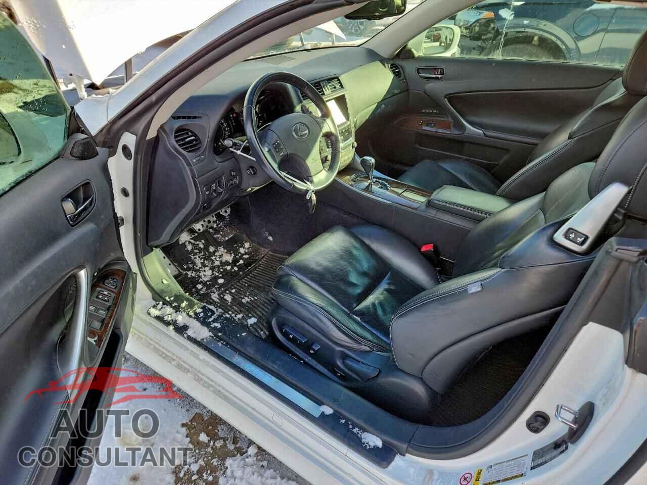 LEXUS IS 2010 - JTHFF2C24A2504072