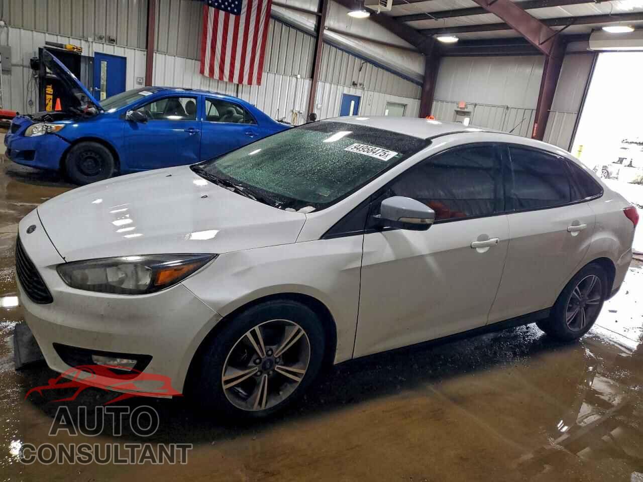 FORD FOCUS 2017 - 1FADP3FE8HL275939