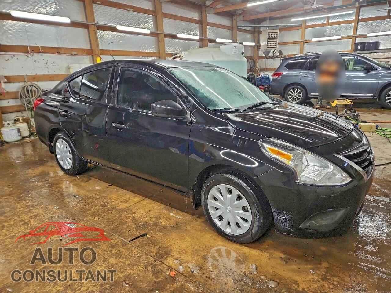 NISSAN VERSA 2019 - 3N1CN7AP1KL802486