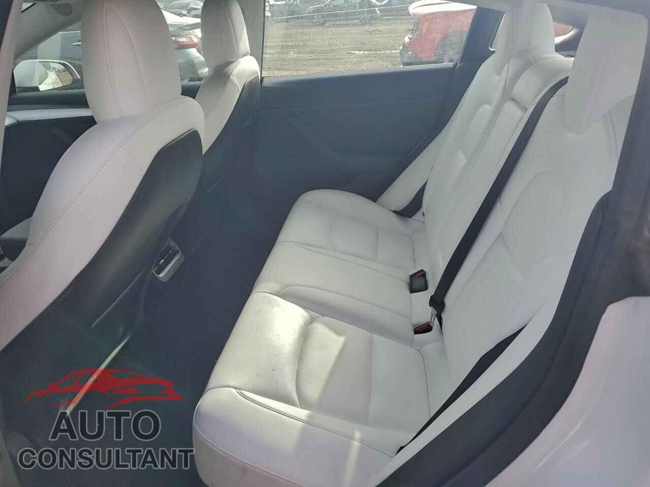 TESLA MODEL 3 2022 - 5YJ3E1EB2NF153809