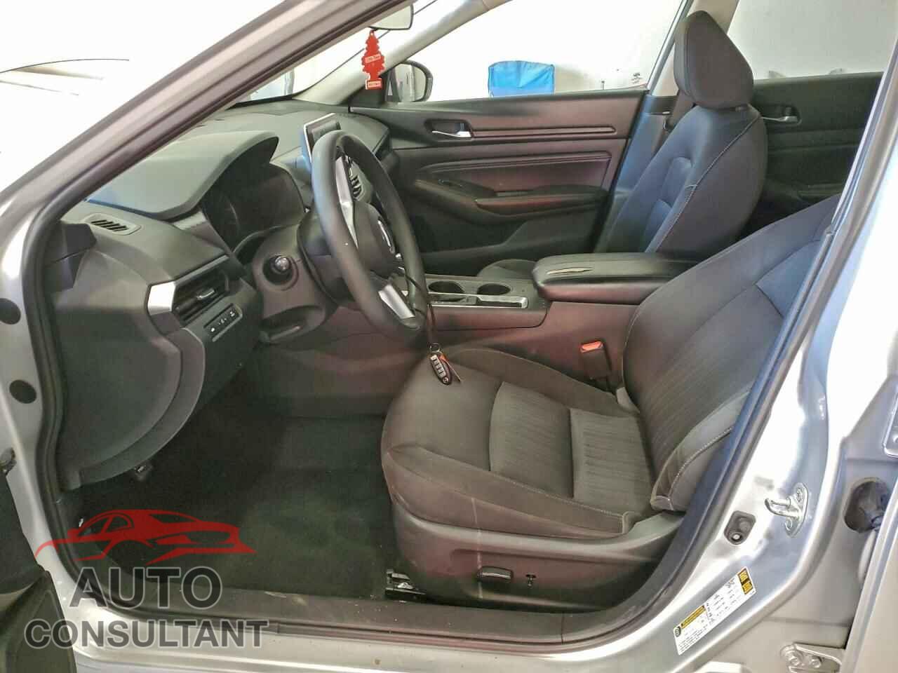 NISSAN ALTIMA 2019 - 1N4BL4BVXKC120024