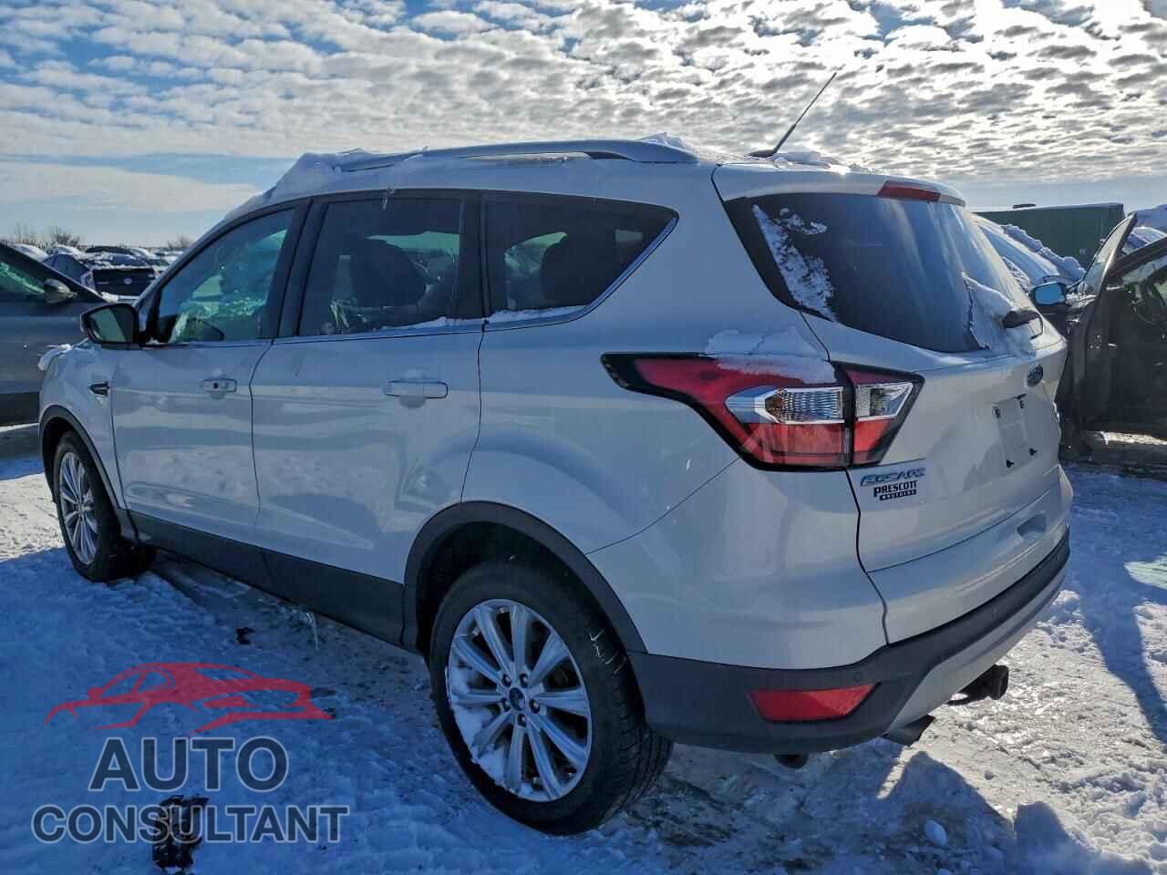 FORD ESCAPE 2017 - 1FMCU0JD9HUC94436