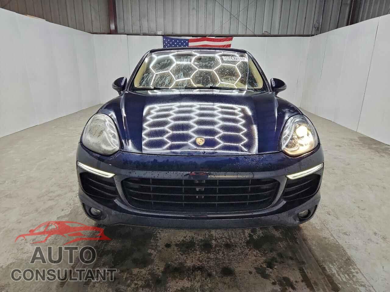 PORSCHE CAYENNE 2016 - WP1AA2A24GLA00782