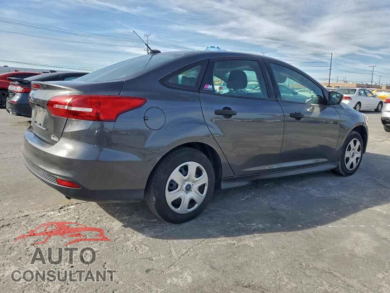 FORD FOCUS 2016 - 1FADP3E27GL389159