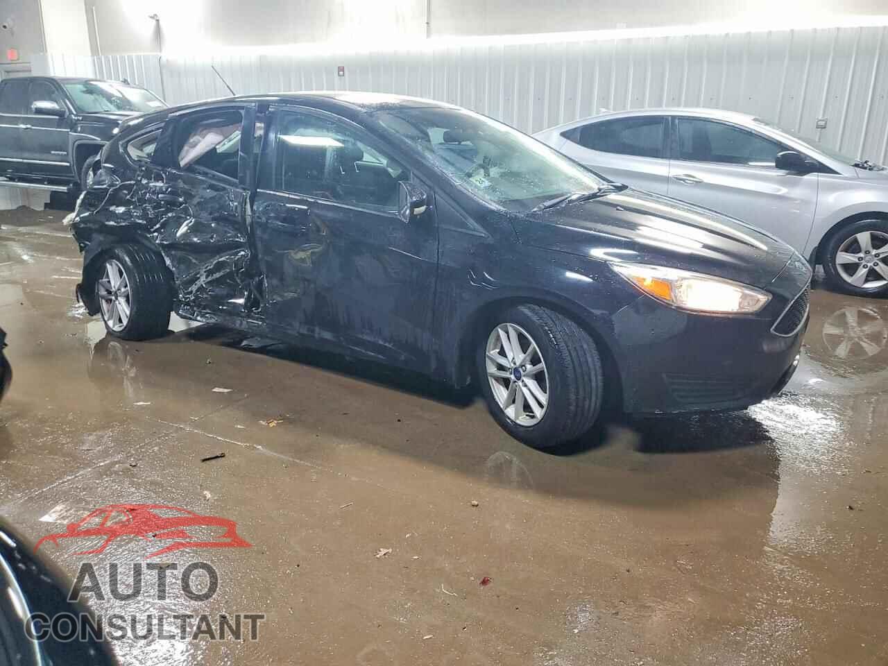 FORD FOCUS 2017 - 1FADP3K2XHL305079