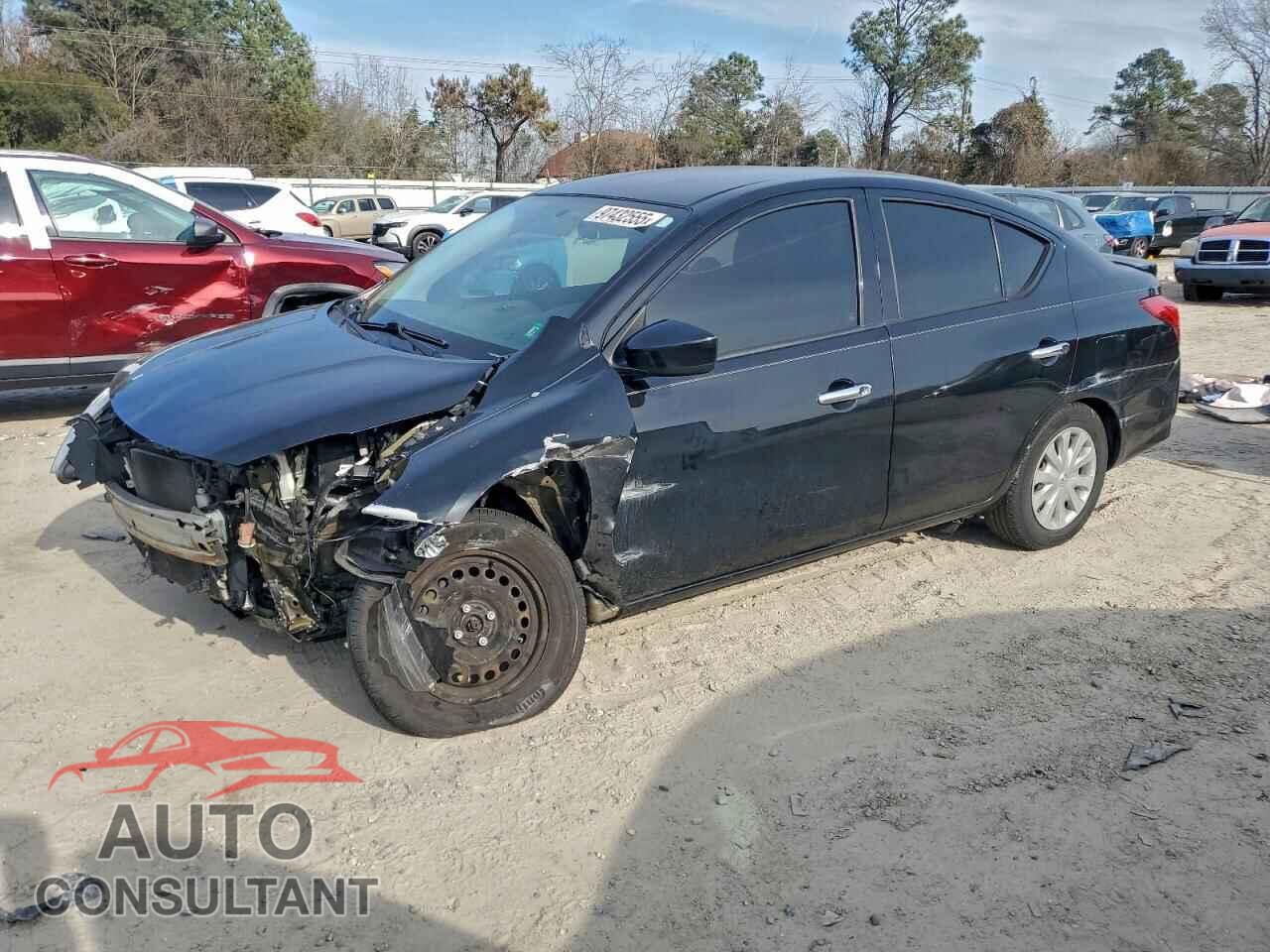 NISSAN VERSA 2017 - 3N1CN7AP3HL841704