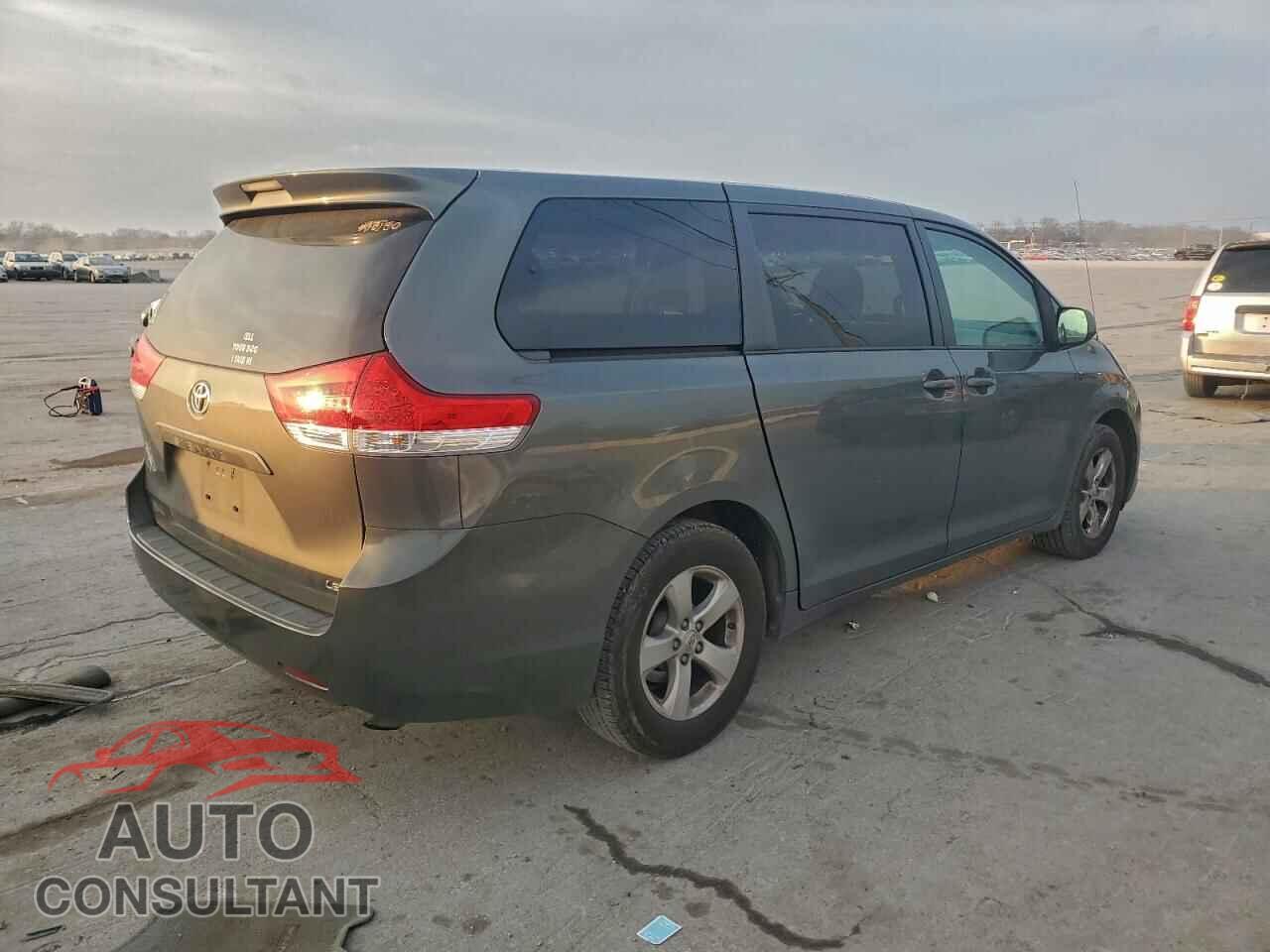 TOYOTA SIENNA 2012 - 5TDKA3DC6CS013686