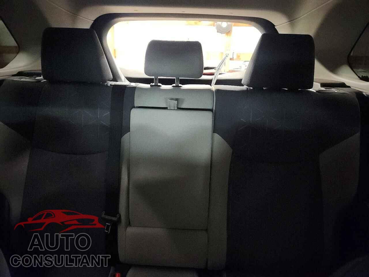 TOYOTA RAV4 2024 - JTMP1RFV6RD109765