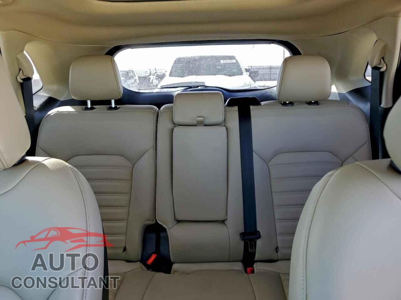 FORD EDGE 2020 - 2FMPK3J96LBA48575