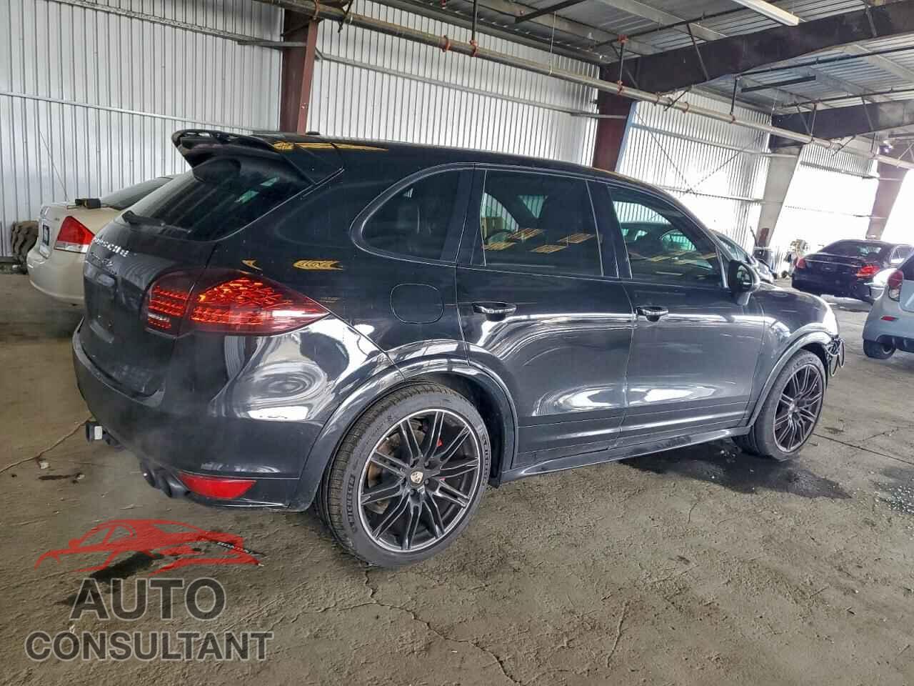PORSCHE CAYENNE 2013 - WP1AD2A20DLA70282