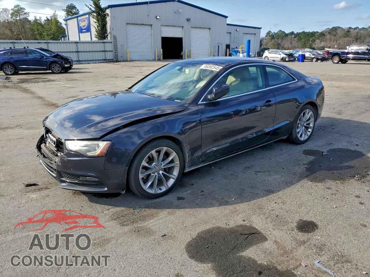AUDI A5 2014 - WAUCFAFR9EA024383