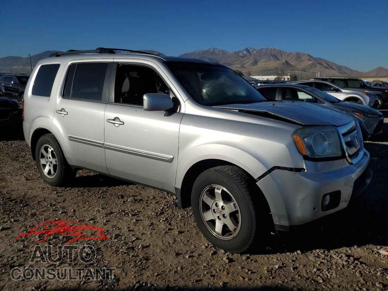 HONDA PILOT 2011 - 5FNYF4H96BB061966