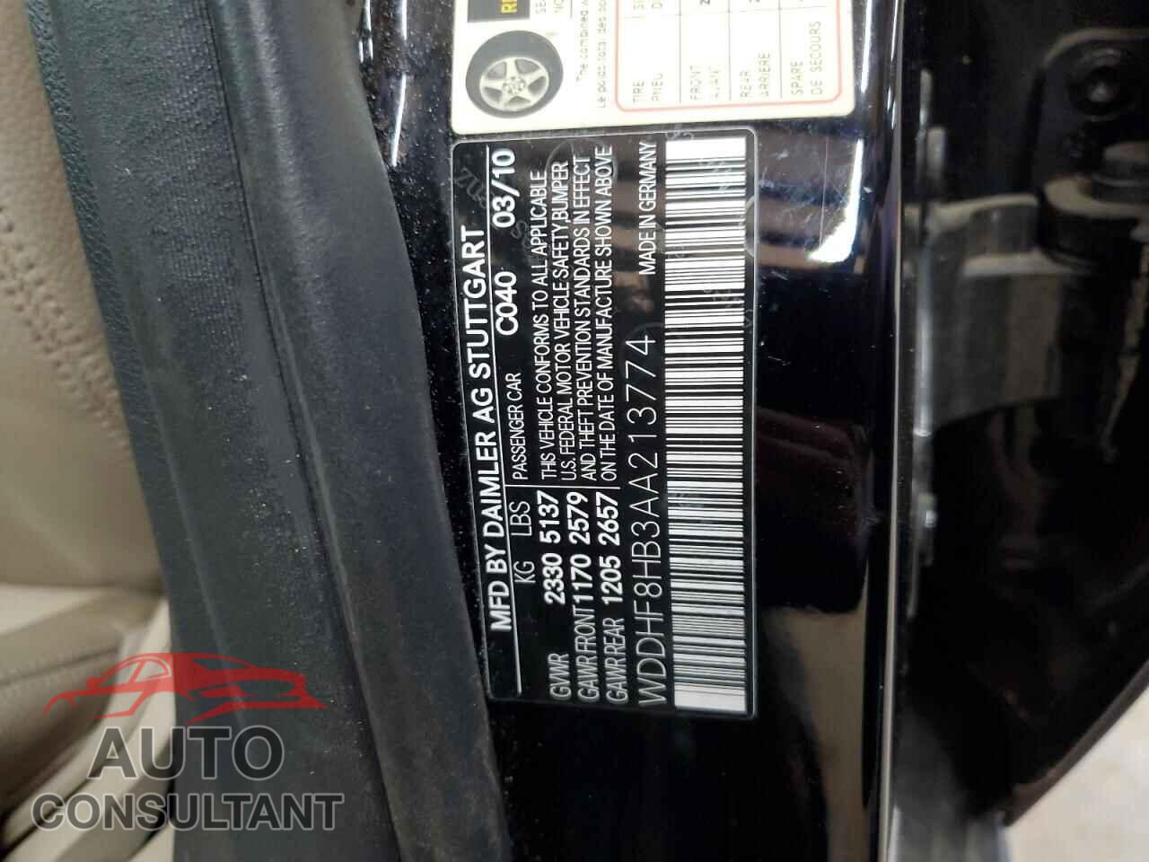 MERCEDES-BENZ E-CLASS 2010 - WDDHF8HB3AA213774