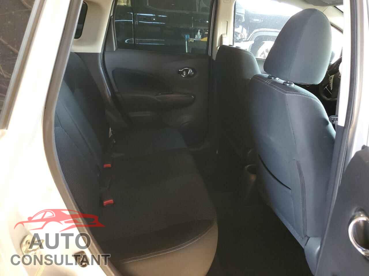 NISSAN VERSA 2017 - 3N1CE2CP3HL371089