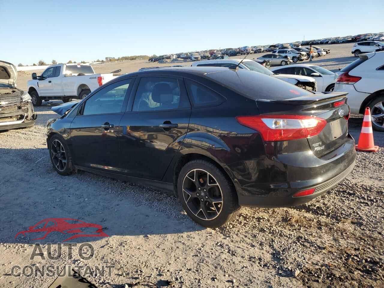 FORD FOCUS 2014 - 1FADP3F2XEL121296