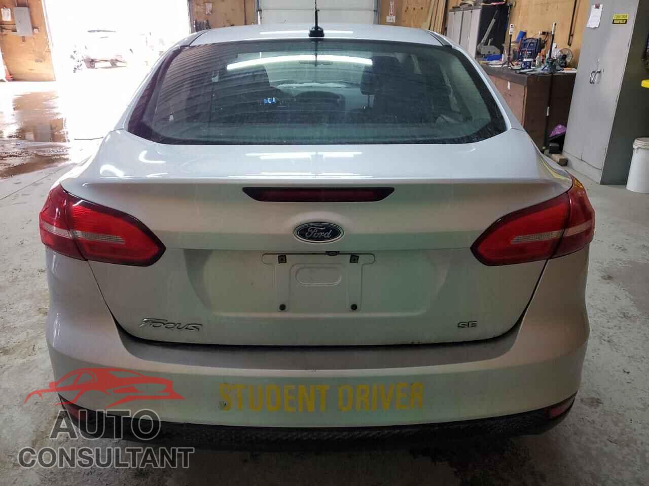 FORD FOCUS 2017 - 1FADP3F29HL224181