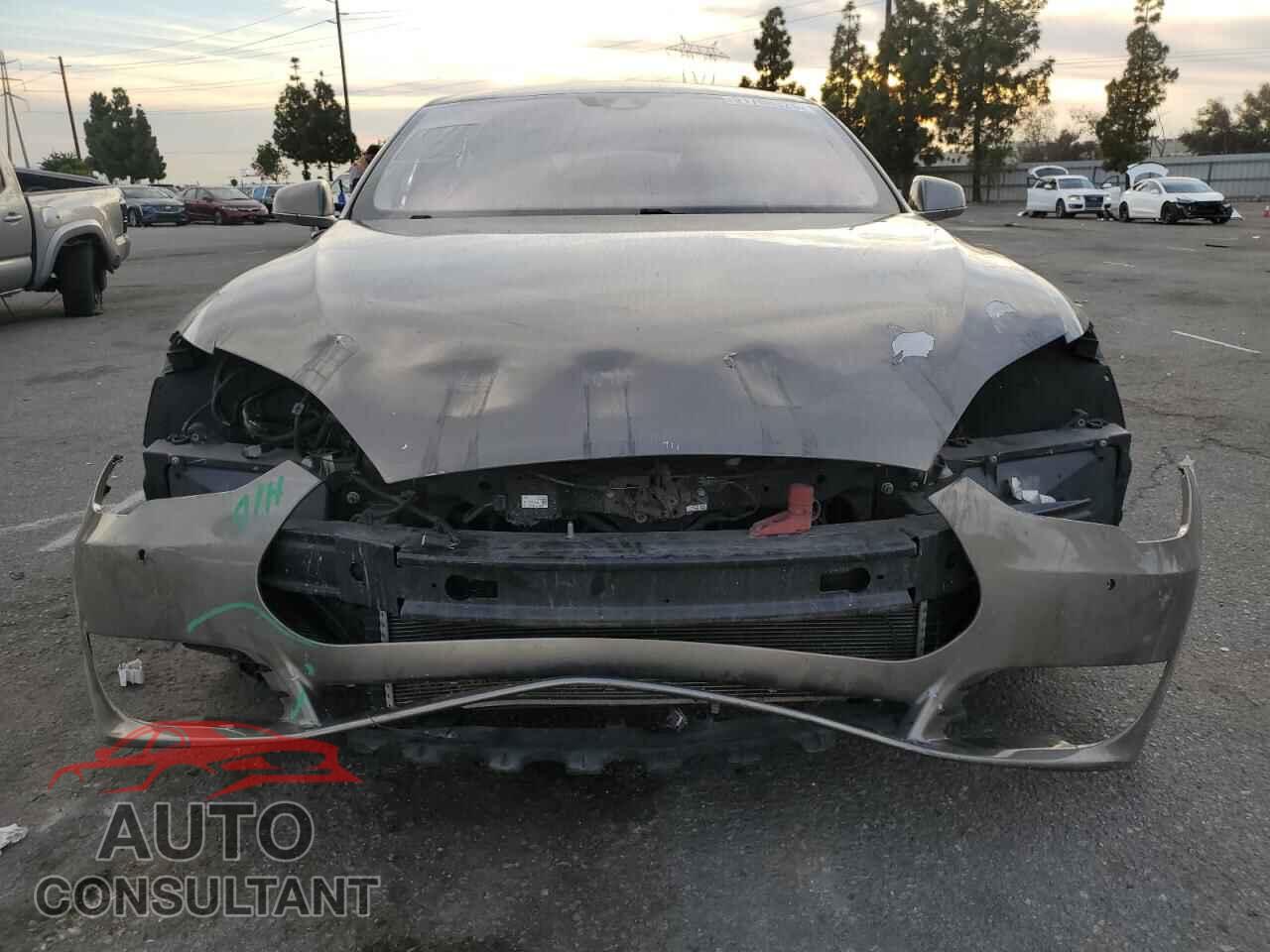 TESLA MODEL S 2015 - 5YJSA1S22FF098453