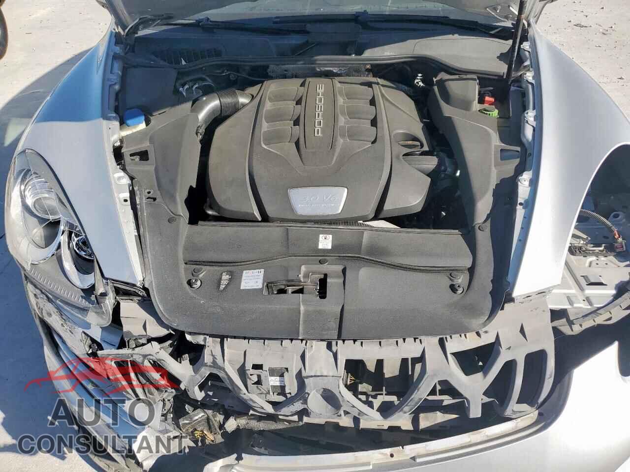 PORSCHE CAYENNE 2013 - WP1AF2A24DLA41068