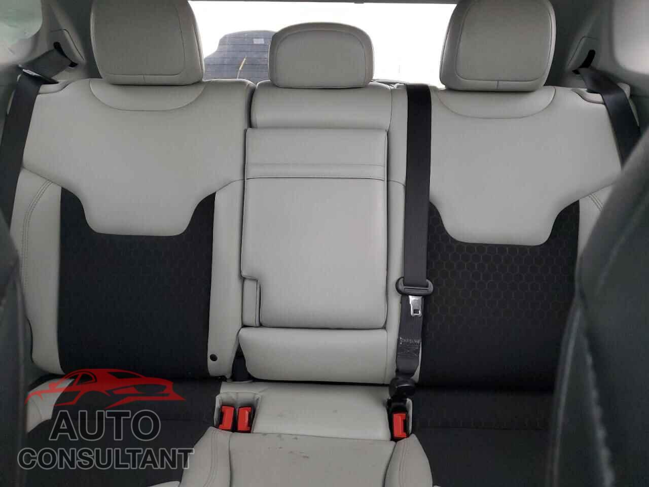 JEEP COMPASS 2018 - 3C4NJDBB2JT483259