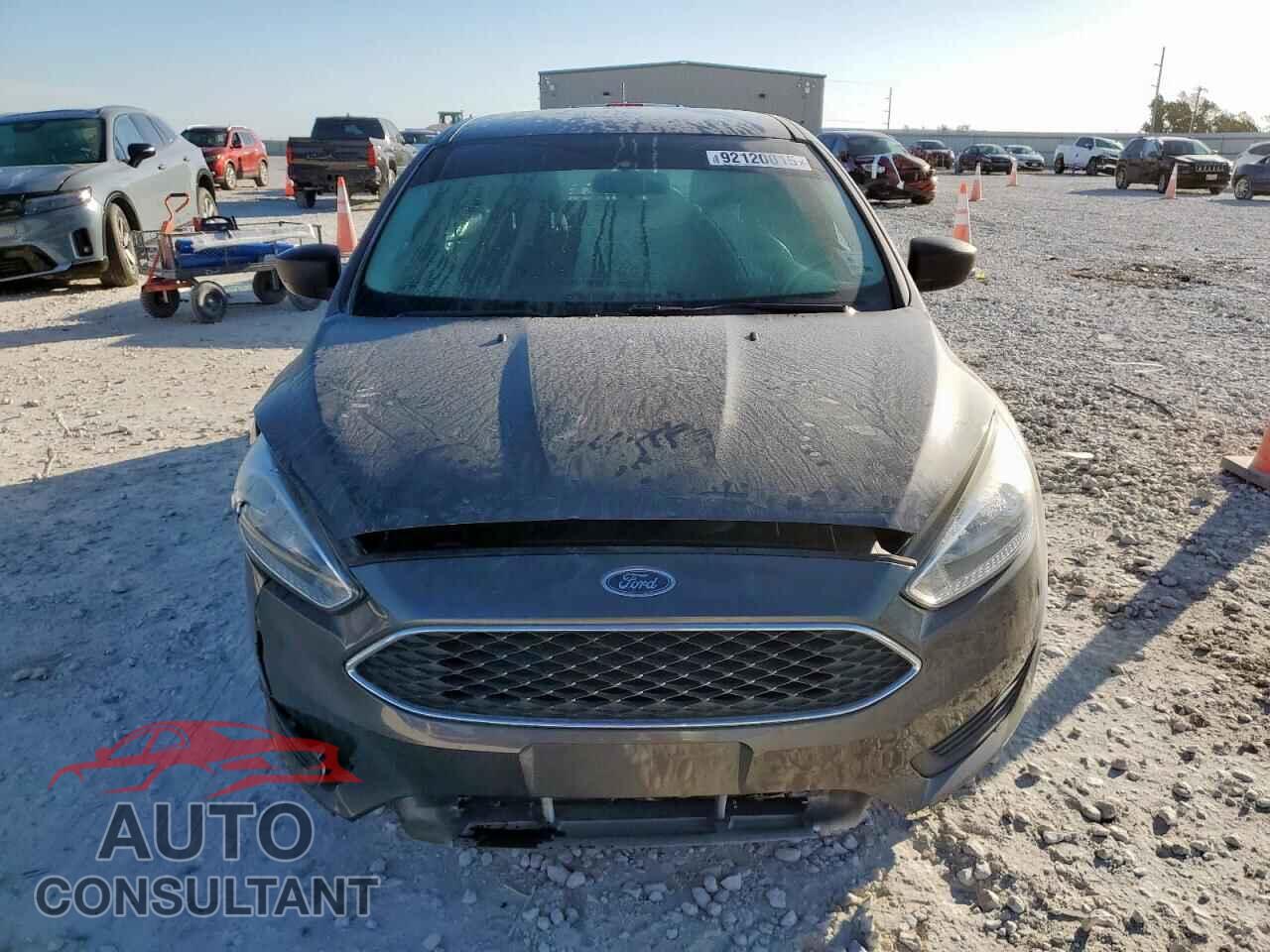 FORD FOCUS 2016 - 1FADP3E2XGL261403