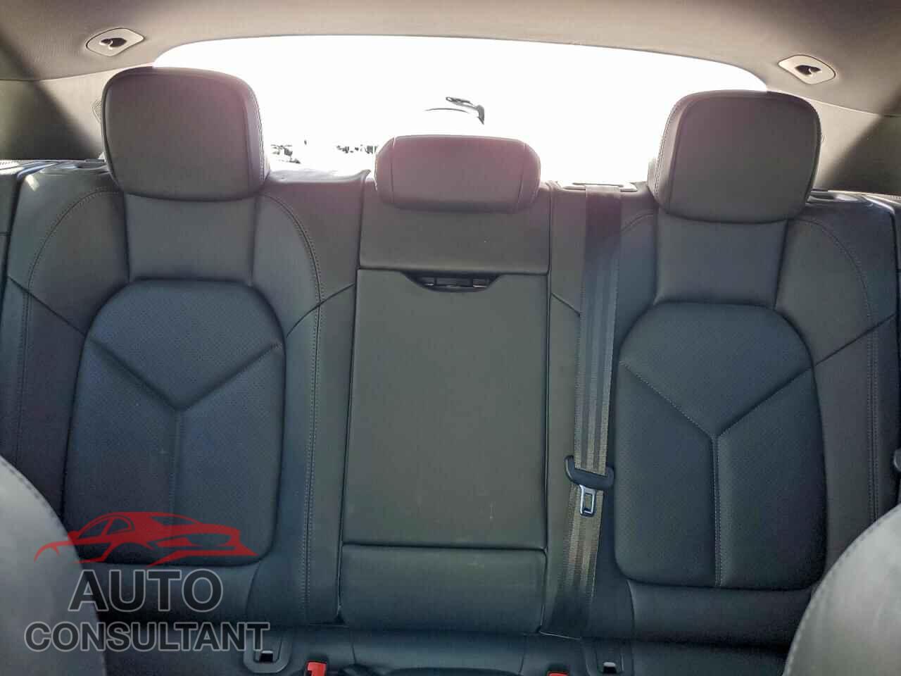PORSCHE MACAN 2016 - WP1AB2A55GLB53484