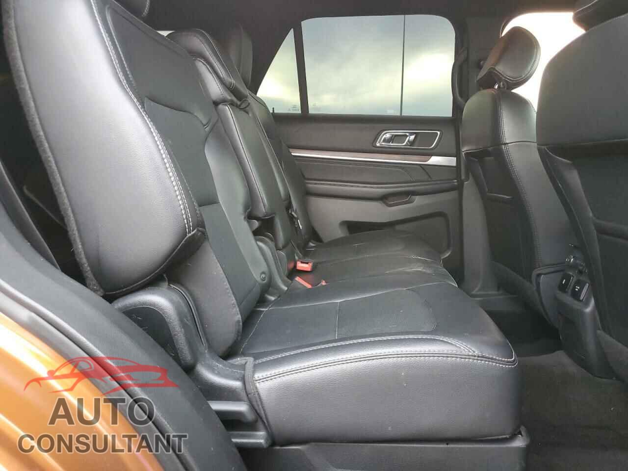 FORD EXPLORER 2017 - 1FM5K8F85HGC92013
