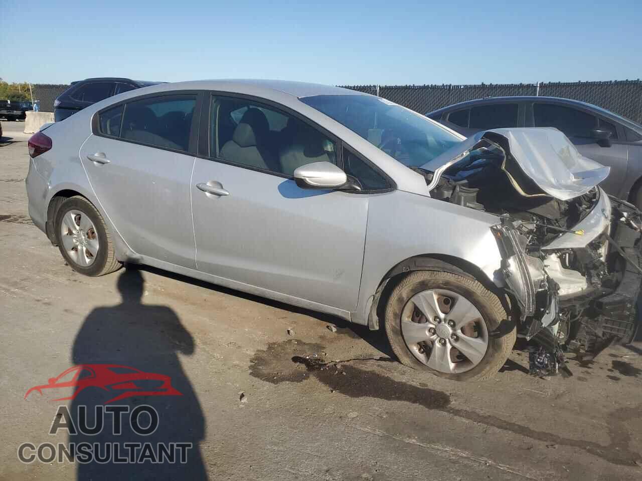 KIA FORTE 2017 - 3KPFK4A71HE117399