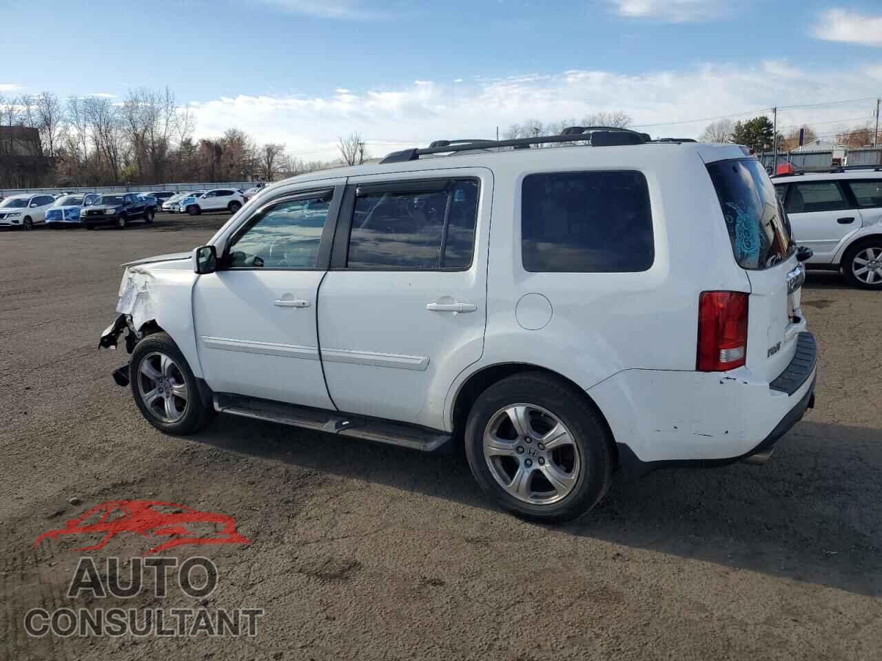 HONDA PILOT 2015 - 5FNYF4H53FB008063
