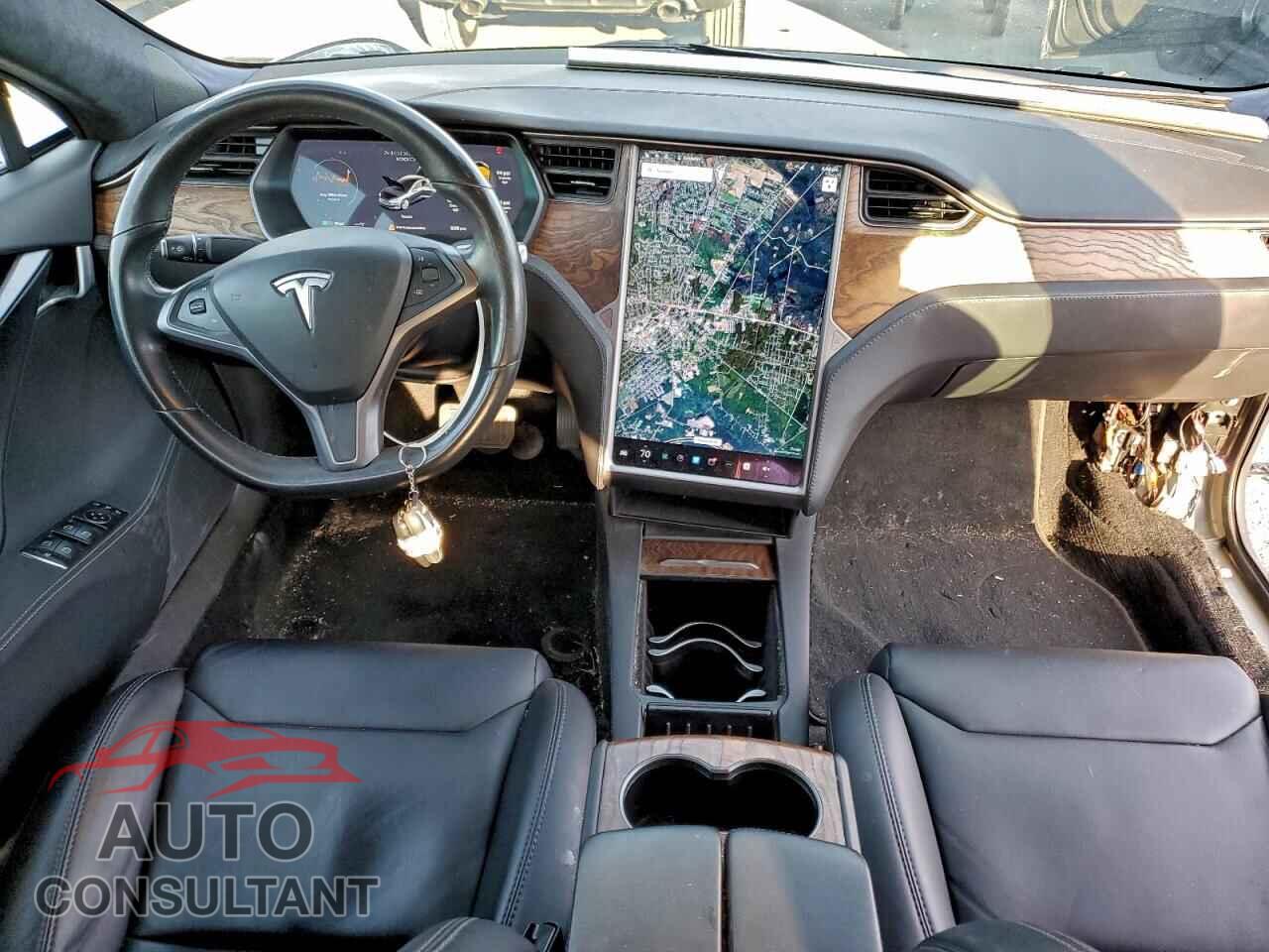 TESLA MODEL S 2019 - 5YJSA1E24KF305902