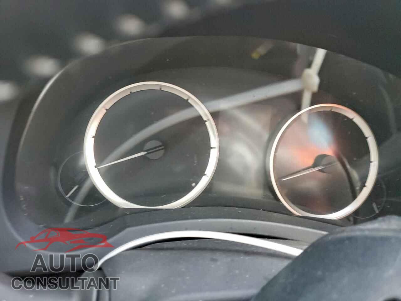 LEXUS IS 2014 - JTHBE1D22E5004071