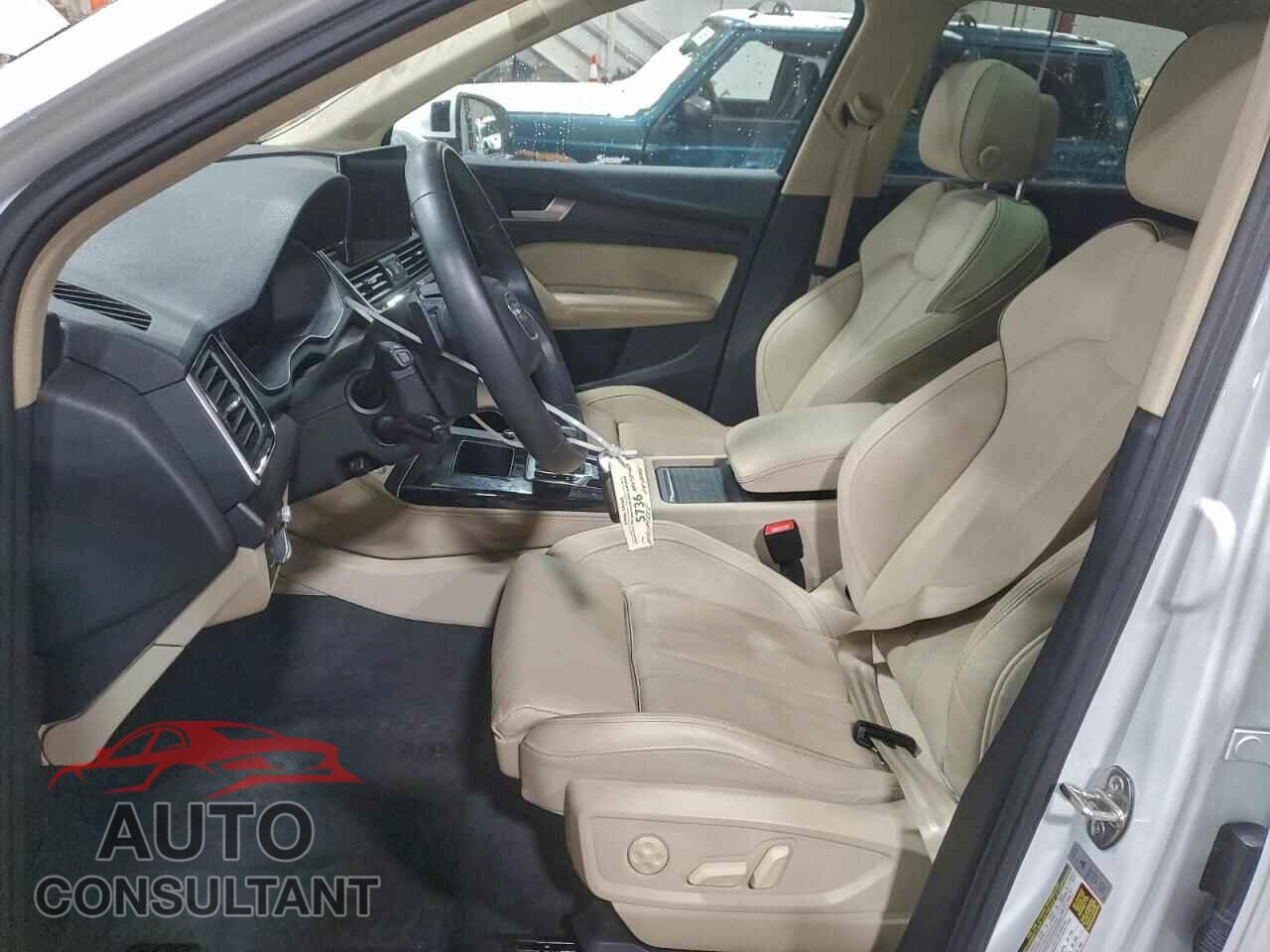 AUDI Q5 2021 - WA1CAAFY8M2010180