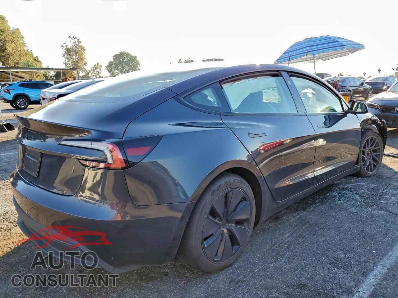 TESLA MODEL 3 2024 - 5YJ3E1EA9RF745656