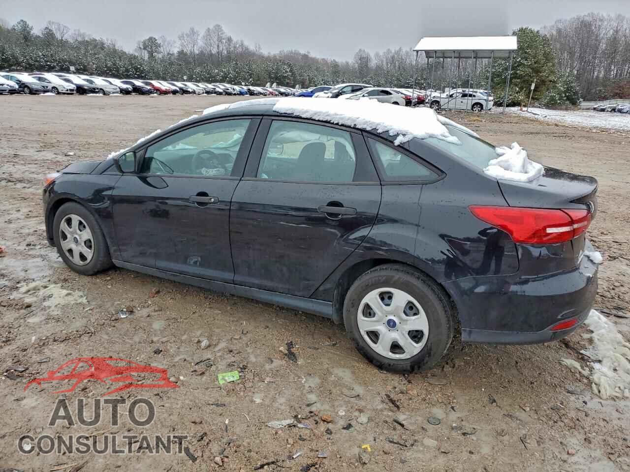 FORD FOCUS 2018 - 1FADP3E22JL209092