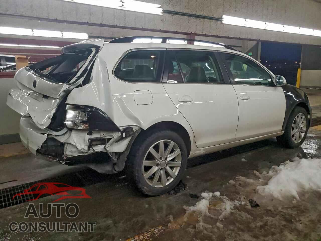 VOLKSWAGEN JETTA 2014 - 3VWML7AJ7EM618894