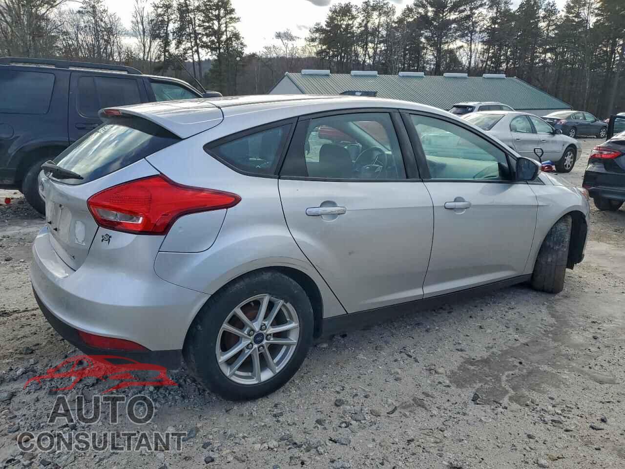 FORD FOCUS 2016 - 1FADP3K29GL200550
