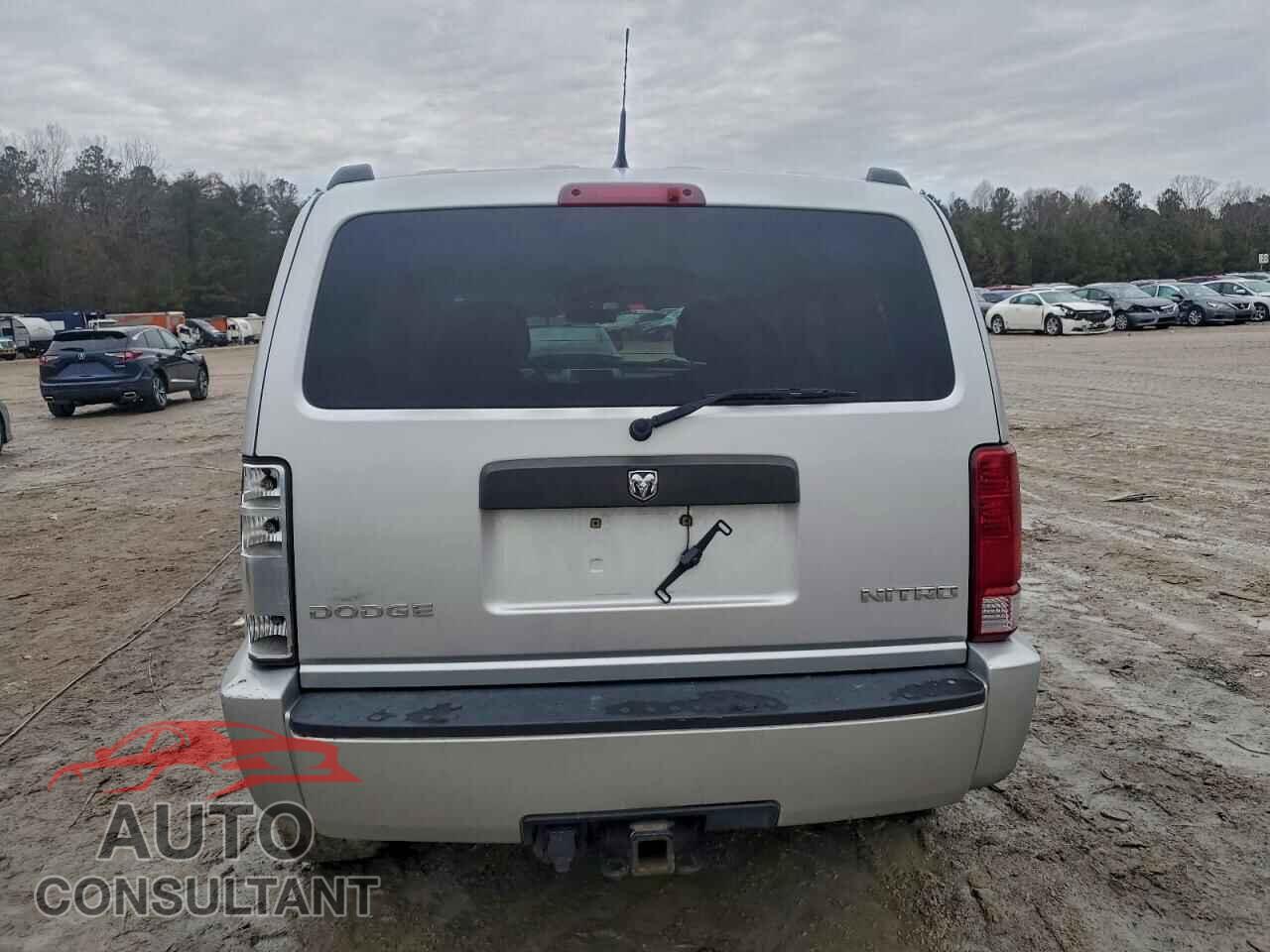DODGE NITRO 2011 - 1D4PU4GK6BW529599