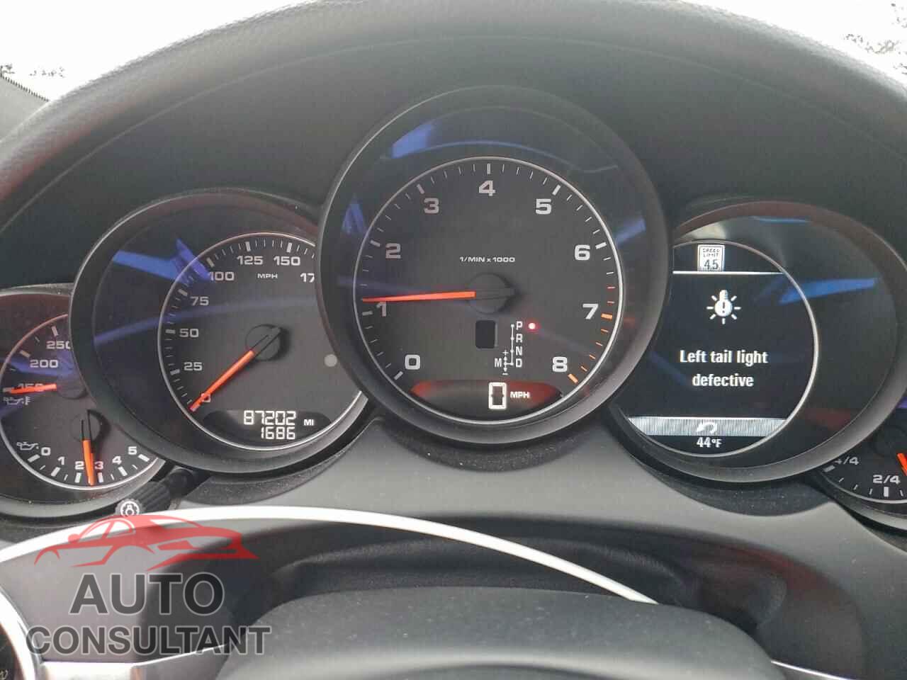 PORSCHE CAYENNE 2016 - WP1AA2A25GLA04789
